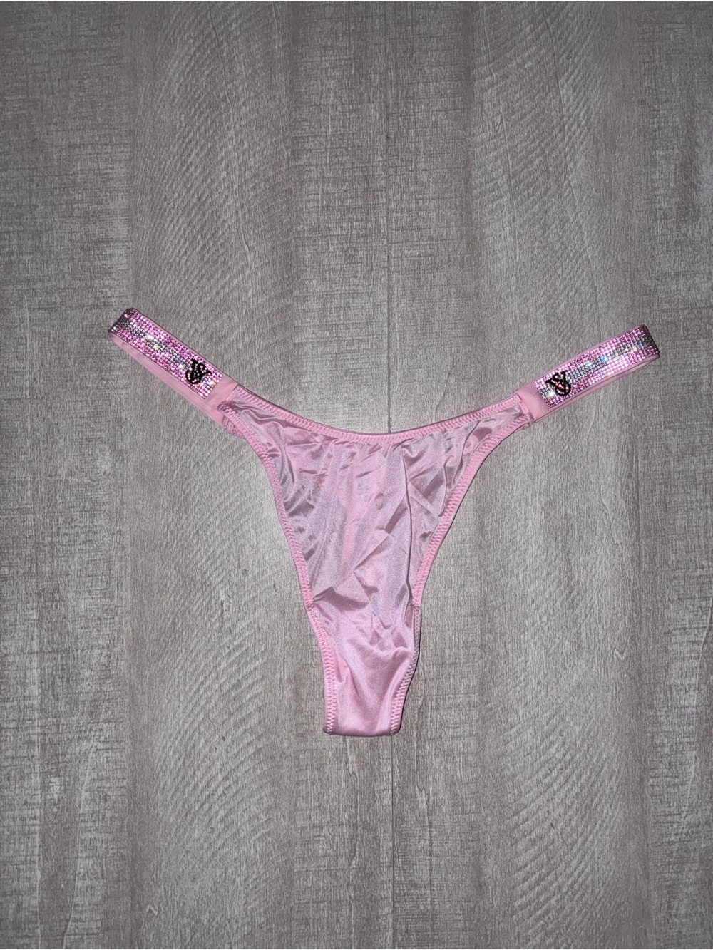 Victoria’s Secret Shine Strap Thong Panty Medium